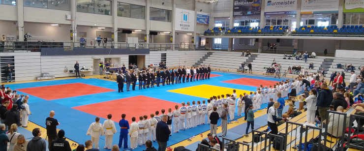 Jahresauftakt beim Hermann-Cup in Schwerin